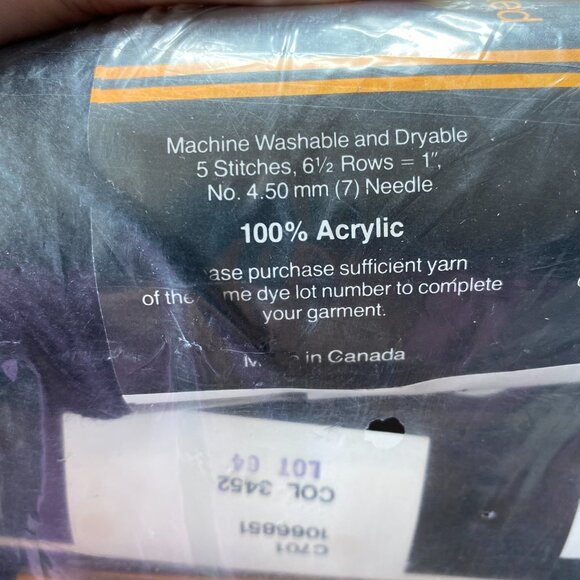 Lot of 10 Baycreat Sayelle Yarn - Picture 3 of 4